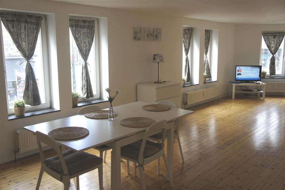Very Central Apartment In Brussels Брюксел Екстериор снимка